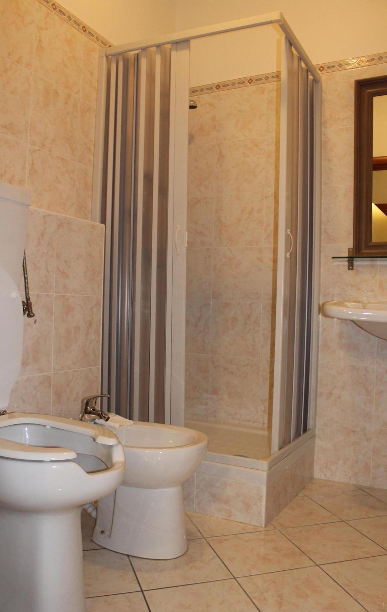 B&B Soggiorno Ponte Rosso Firenze Eksteriør billede