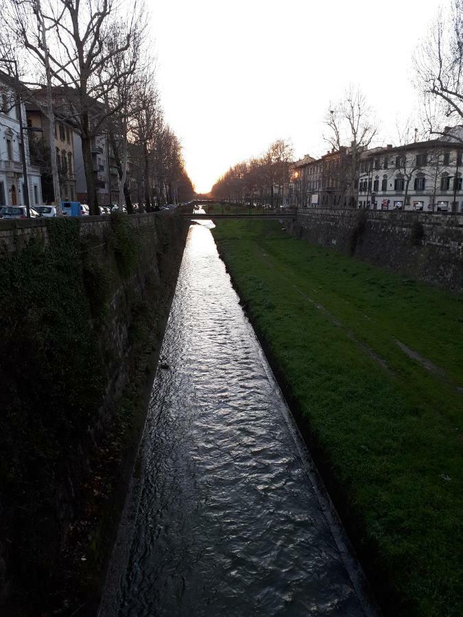 B&B Soggiorno Ponte Rosso Firenze Eksteriør billede